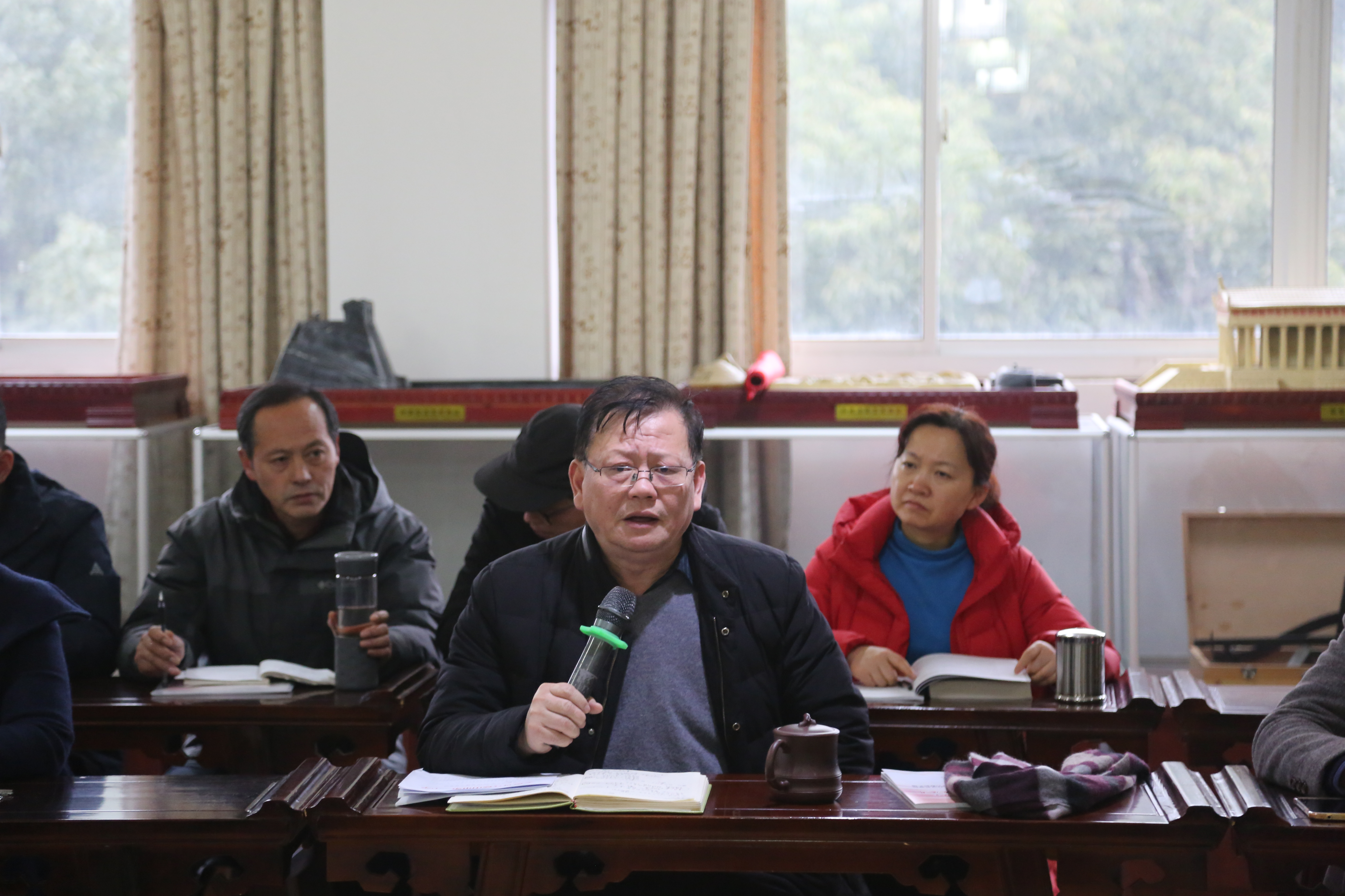 2020年马鞍山二中办学务虚会成功召开