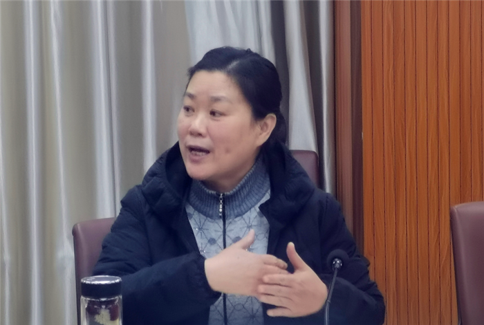 马鞍山二中党委召开2021年党外人士座谈会