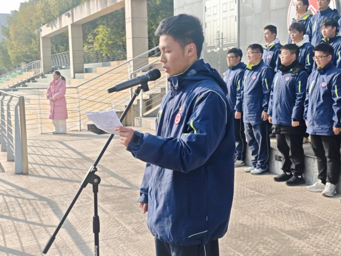 图片 2.jpg 图片 2.jpg