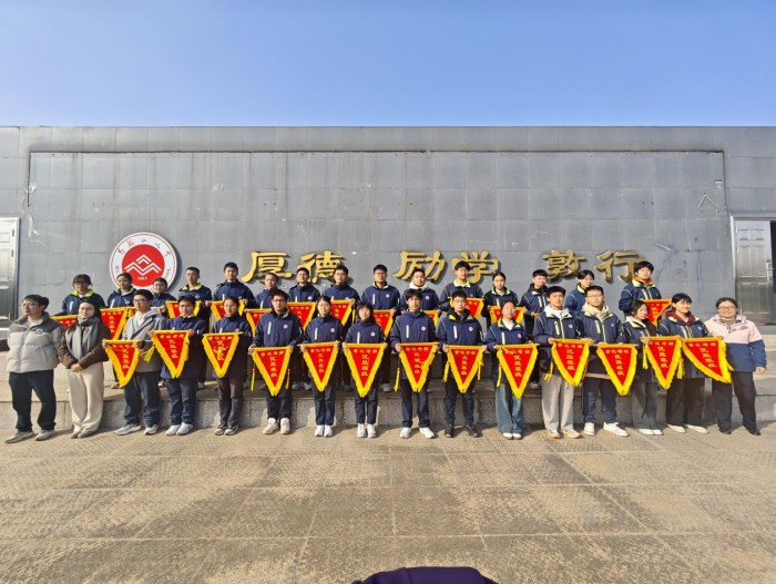 图片 4.jpg 图片 4.jpg