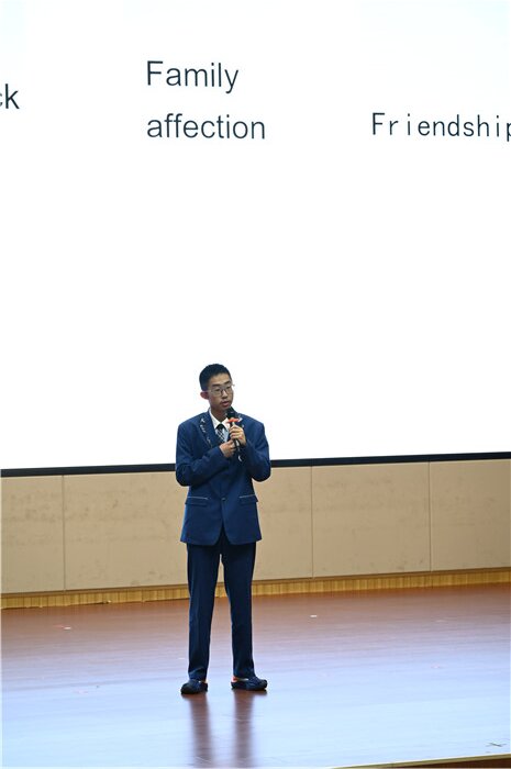 119班袁浩然 (2).jpg 119班袁浩然 (2).jpg