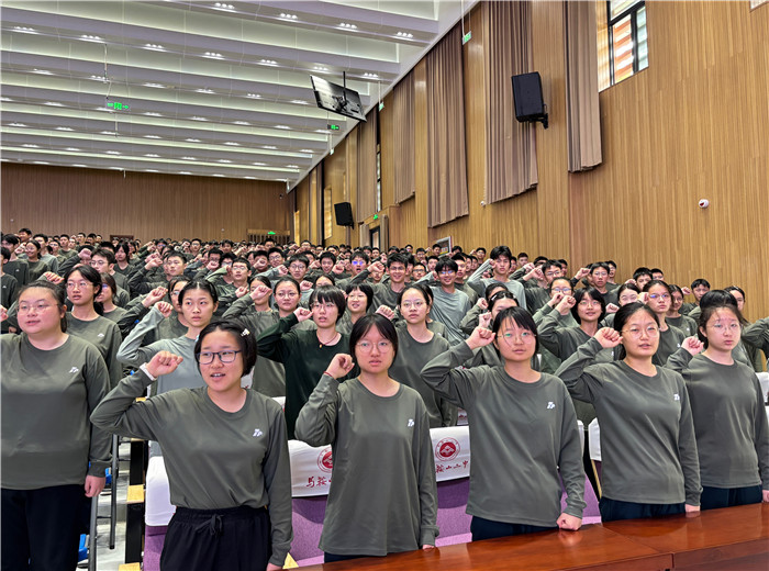 a965be4b9545314b8f513615f4705fe4.jpg